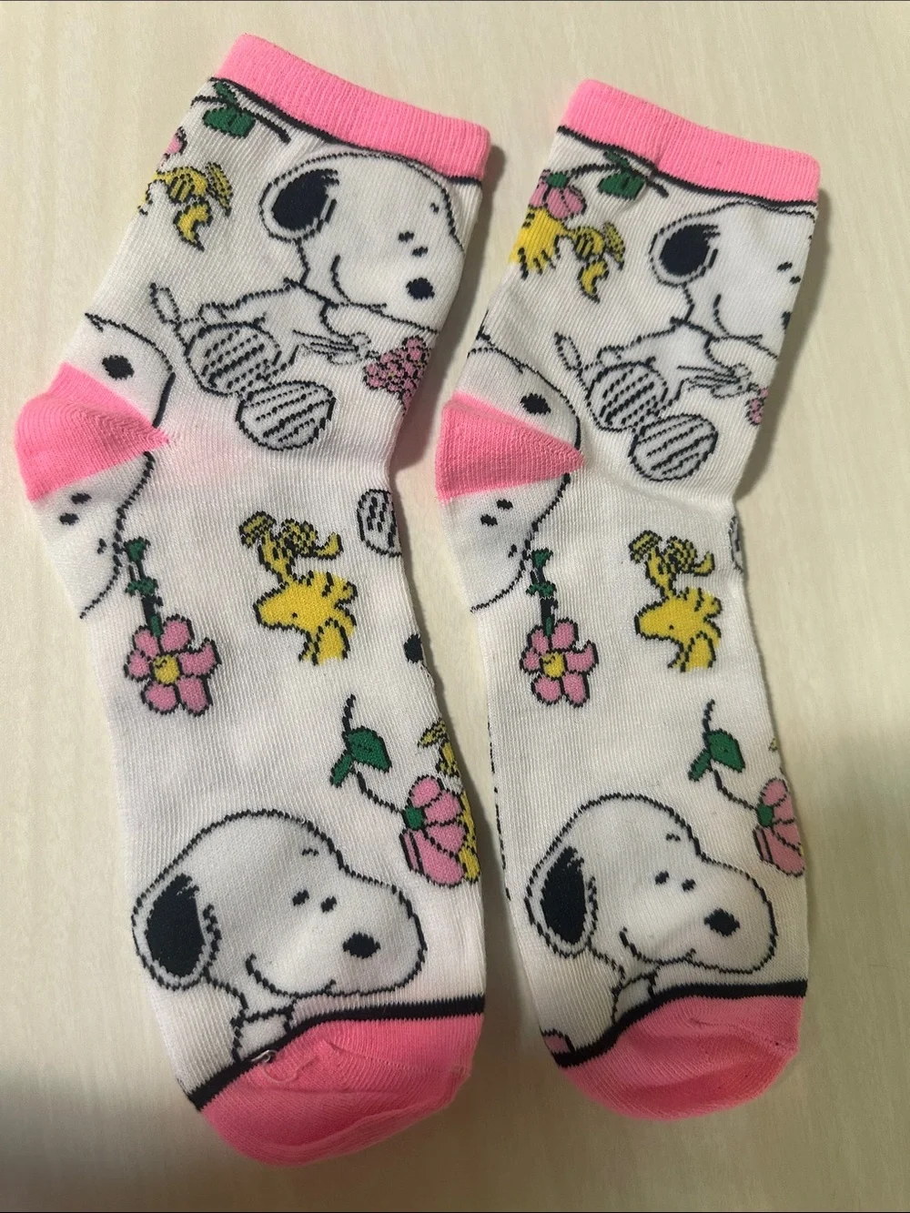 Snoopy & Woodstock Pink Trim Novelty Socks